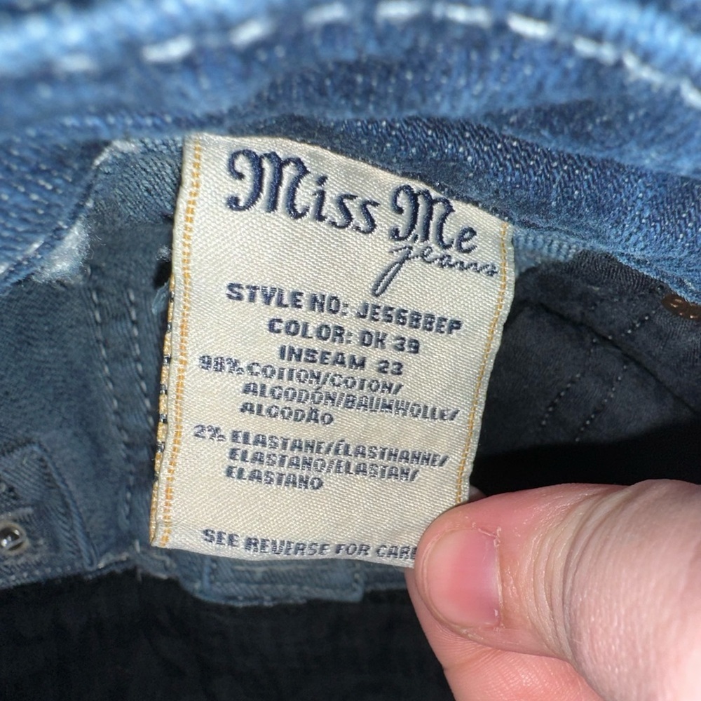 Miss Me Easy Capri Jeans Women's 26 Sequin Studded Embellished Blue Denim - Picture 8 of 8